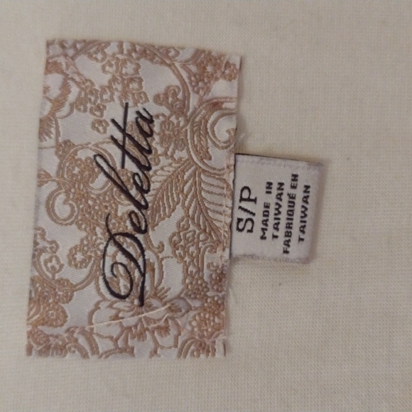 Peachy Nude Neutral Pink Tank - Picture 2 of 5